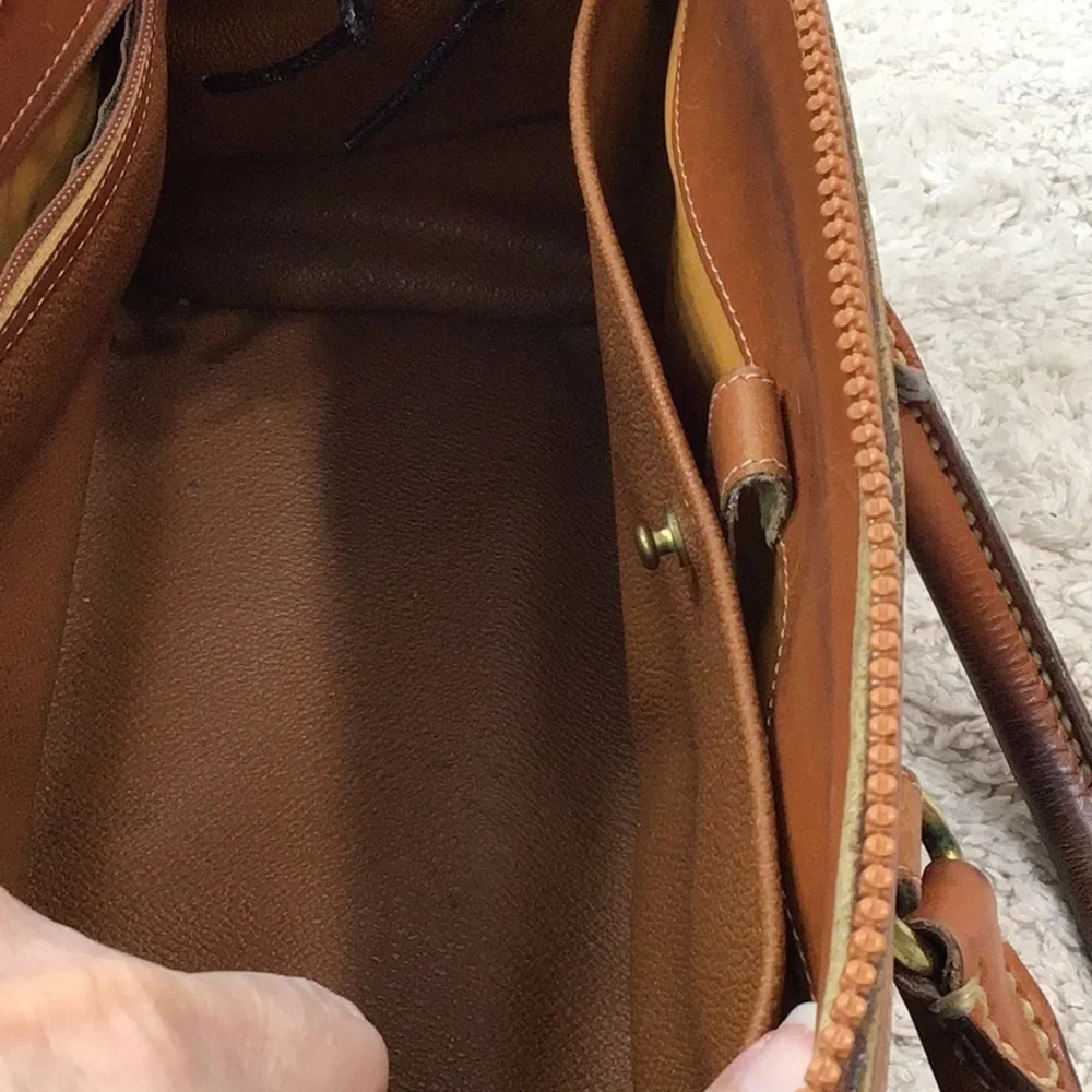 Dooney & Bourke vintage leather satchel